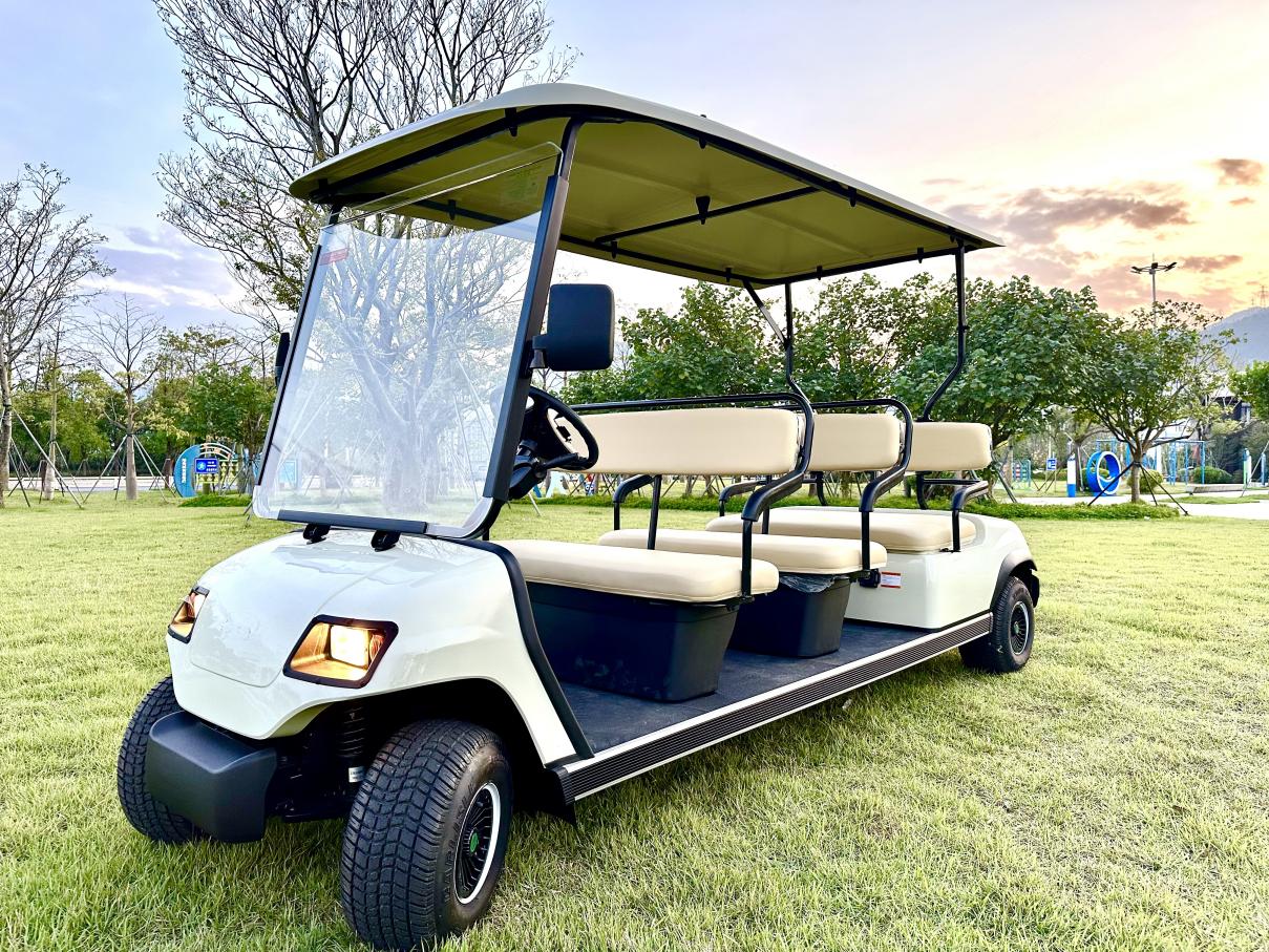 Four-seater golf cart